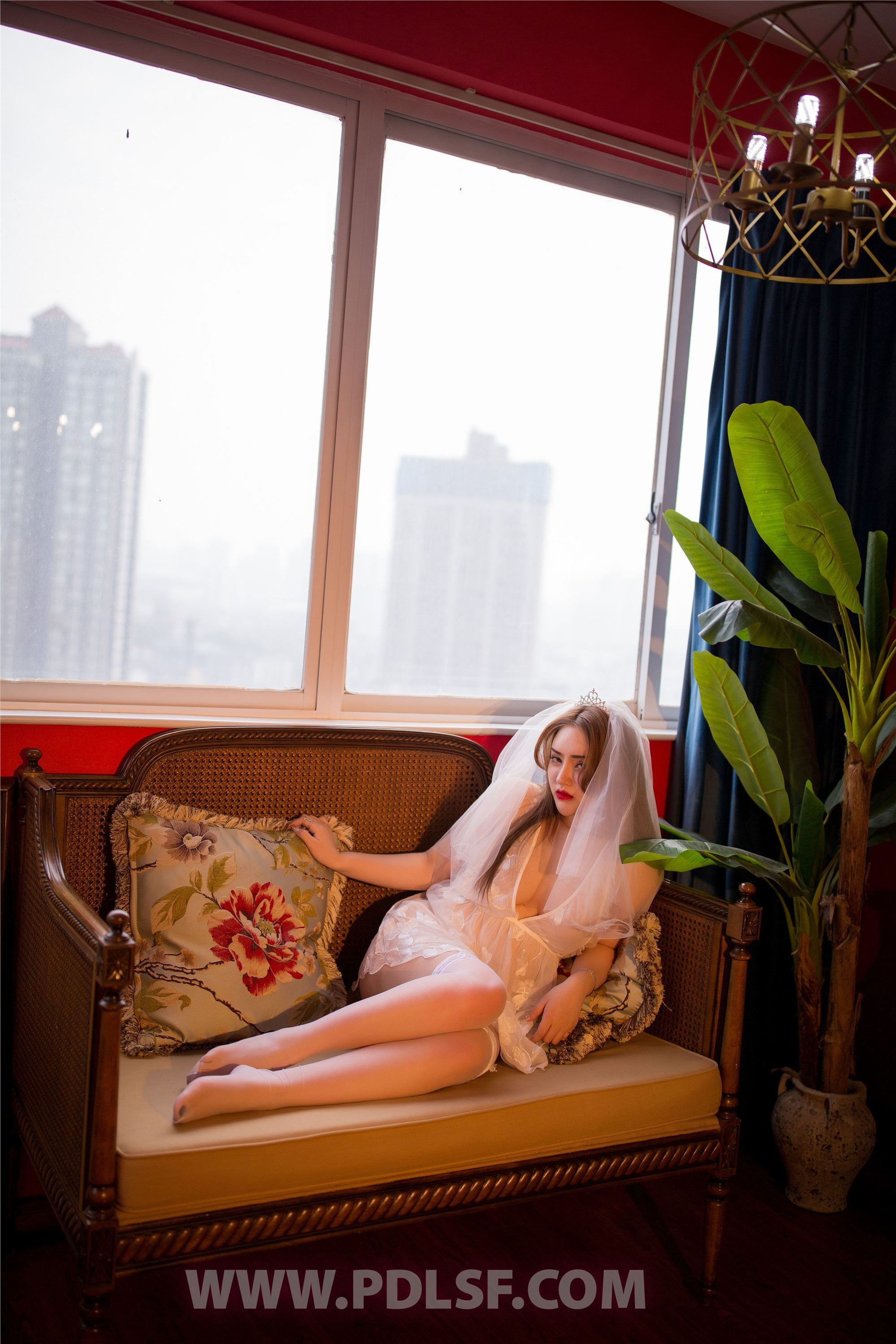 PDL潘多拉  2020.06.09 NO.298 新疆妹纸